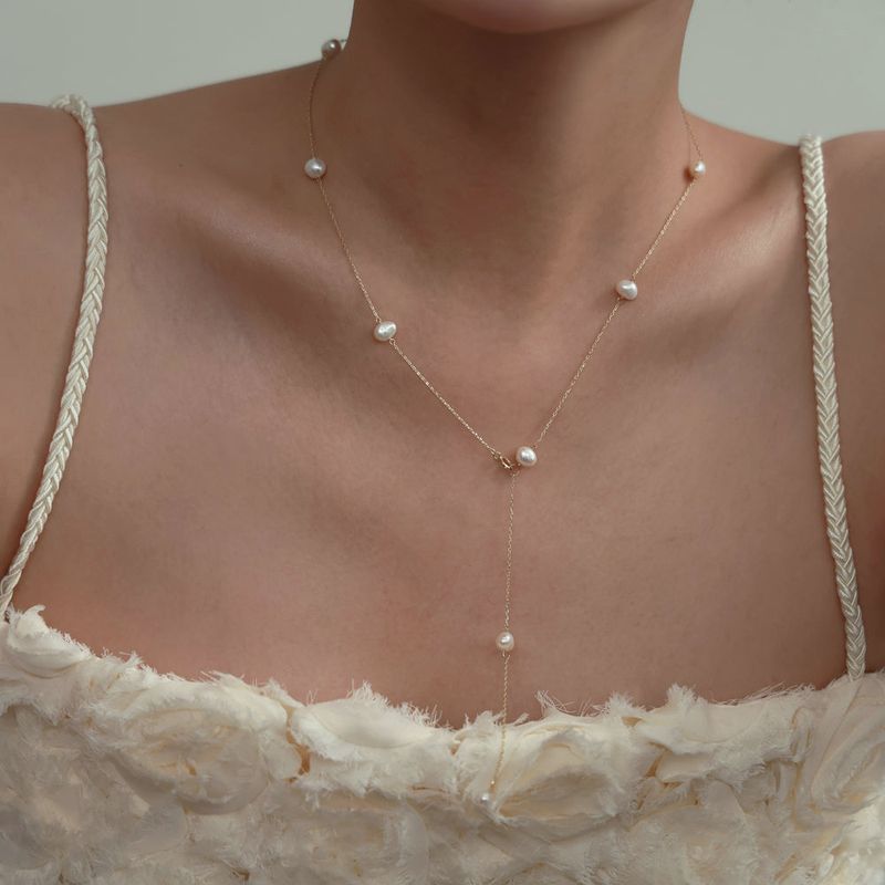 gold pearl drop necklace (material 14K gold)