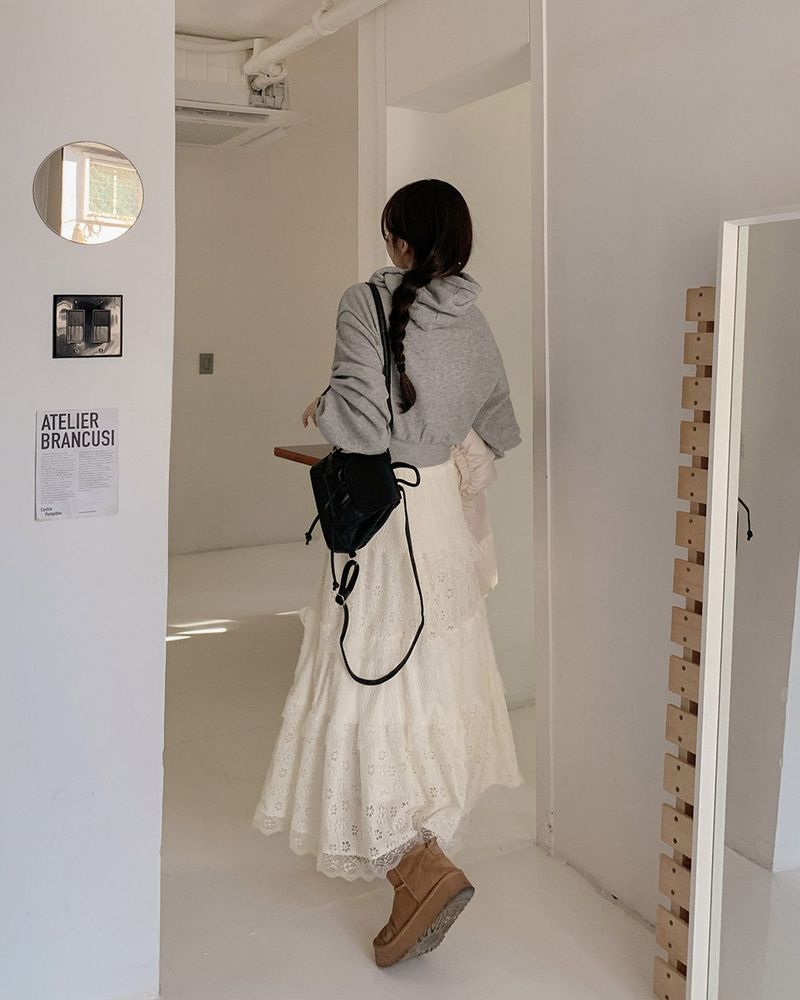 lace long skirt