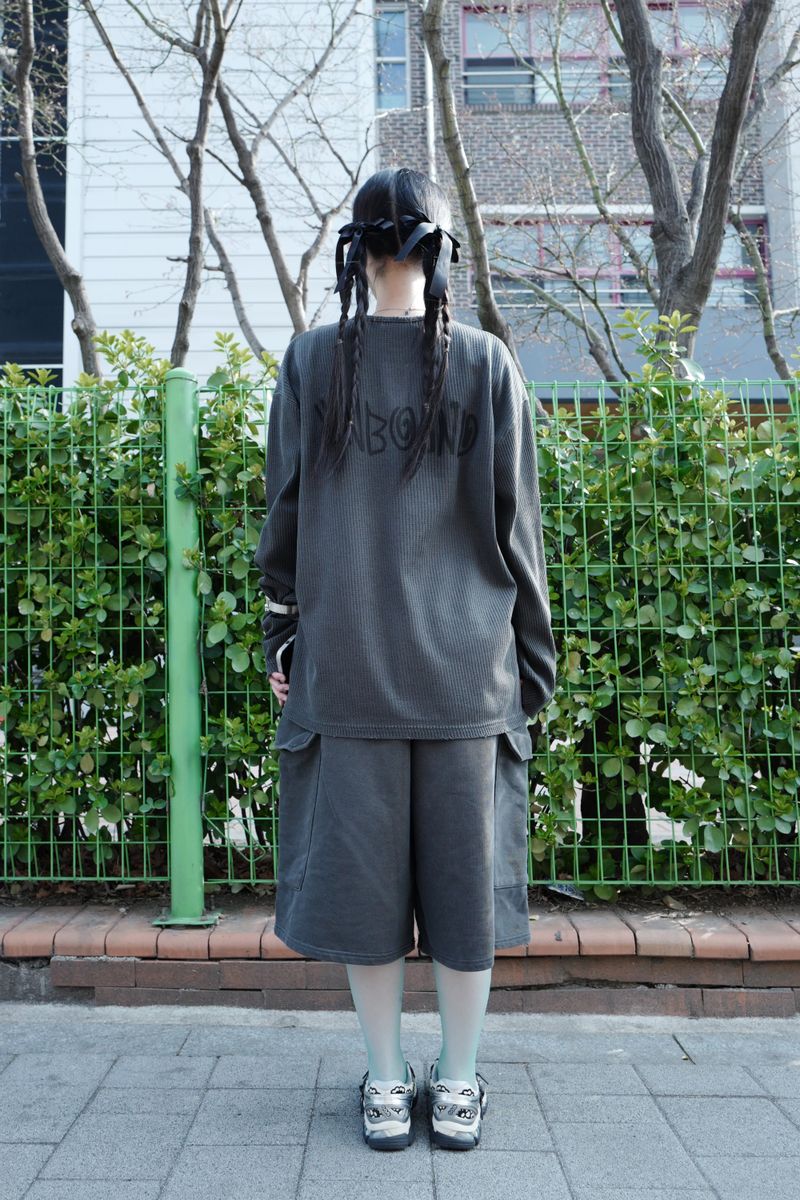 Charcoal pigment pocket bermuda pants