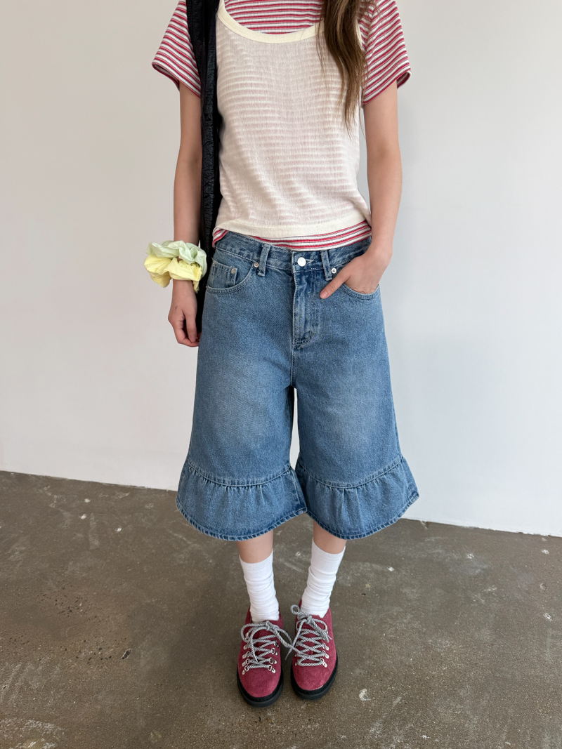 denim frill bermuda pants