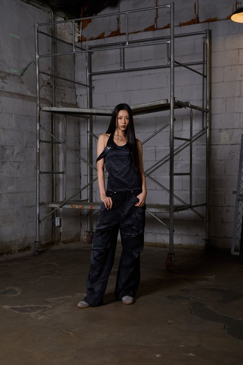 Dirty Washed Wide Cargo Denim Pants - Black