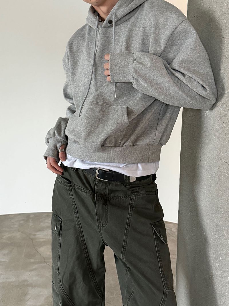 LAURANT（ロラン）の「スナップウォーマークロップフードTシャツ(3color)（トップス）」