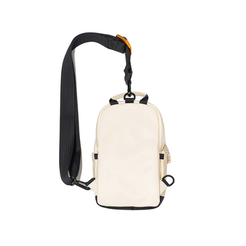 ESSENTIAL MEDIUM SLING BAG【BLACK】