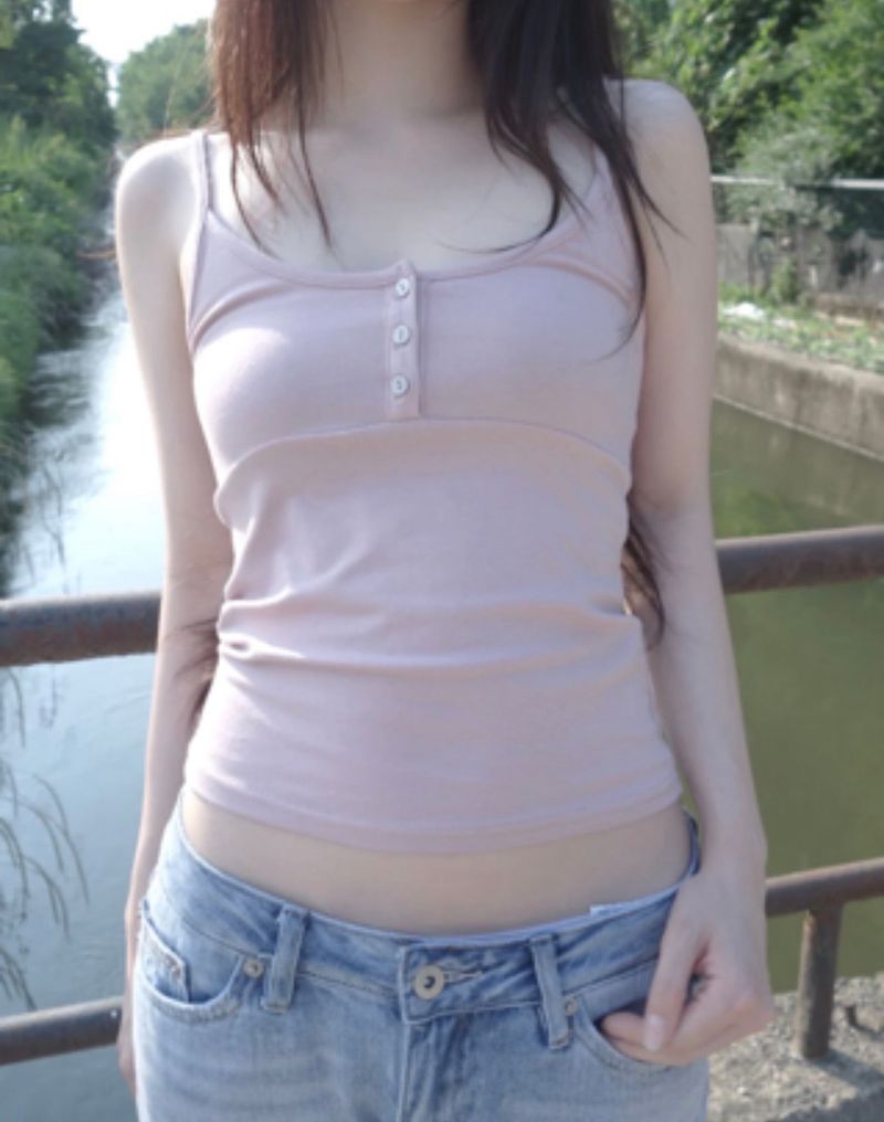 cell sleeveless