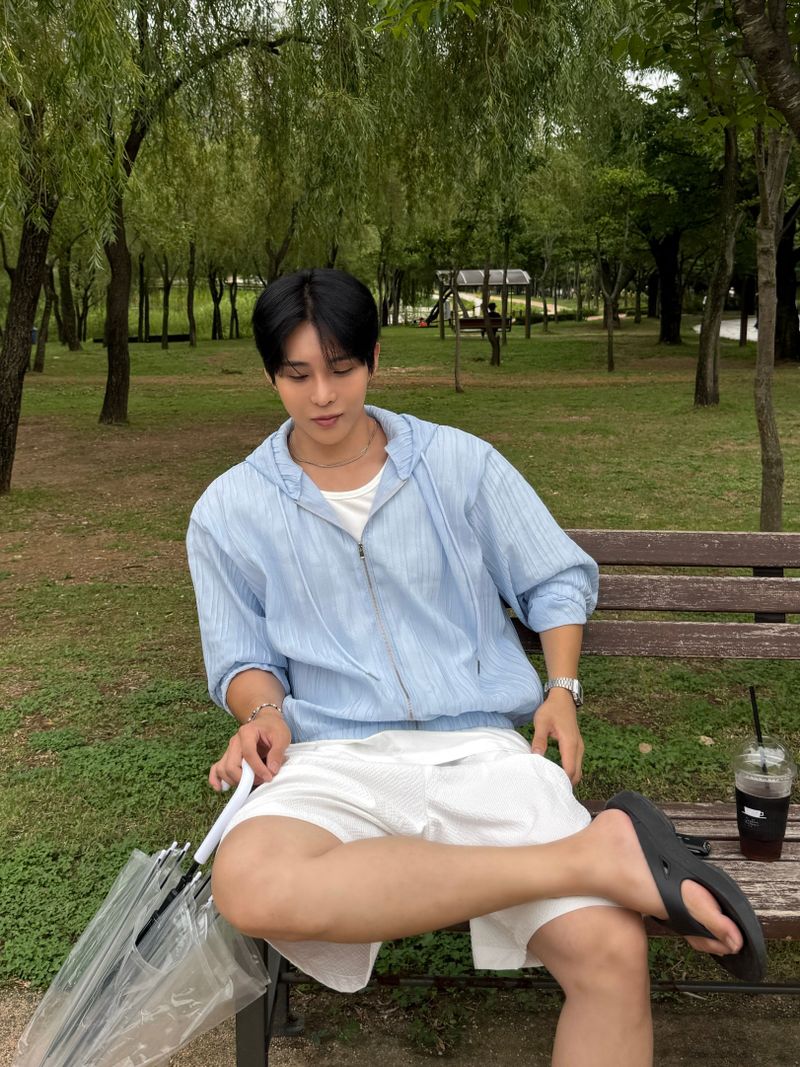 Cooling seersucker bermuda pants
