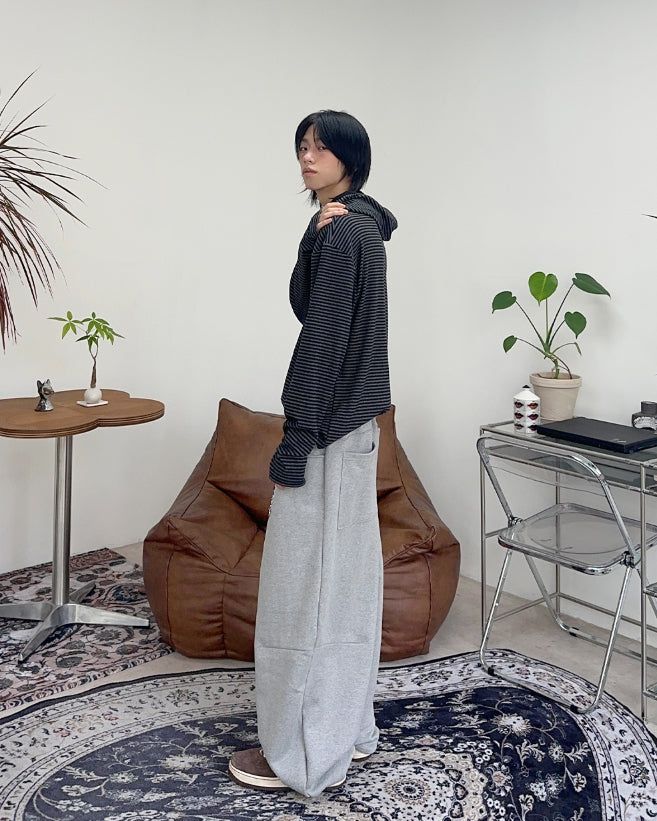 Camor Dart Balloon Sweatpants