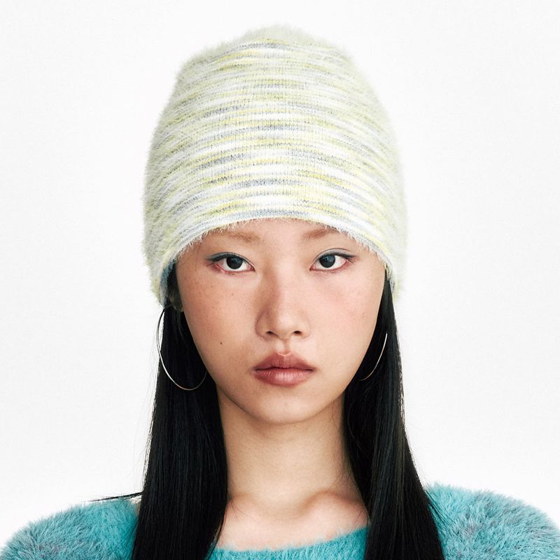 Soft Hairy Gradation Beanie Grey & Yellow
