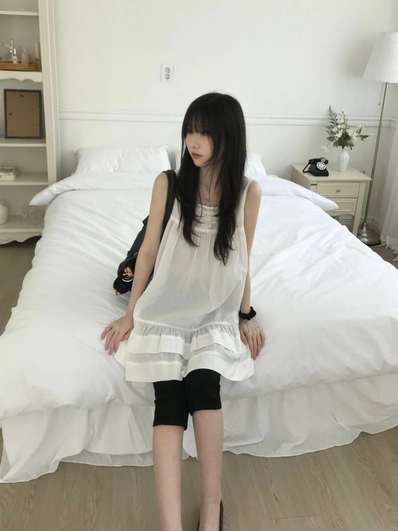 Flower Cancan dress (one color)