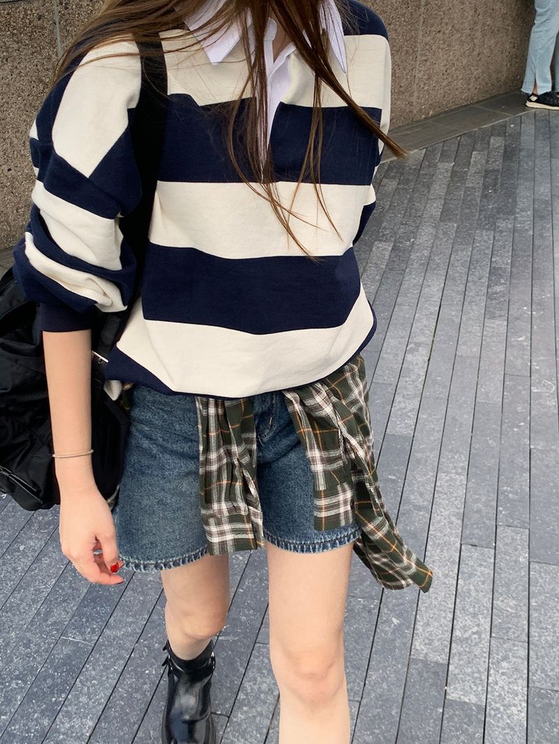 [UNISEX] Perrin Stripe Cara Sweatshirt