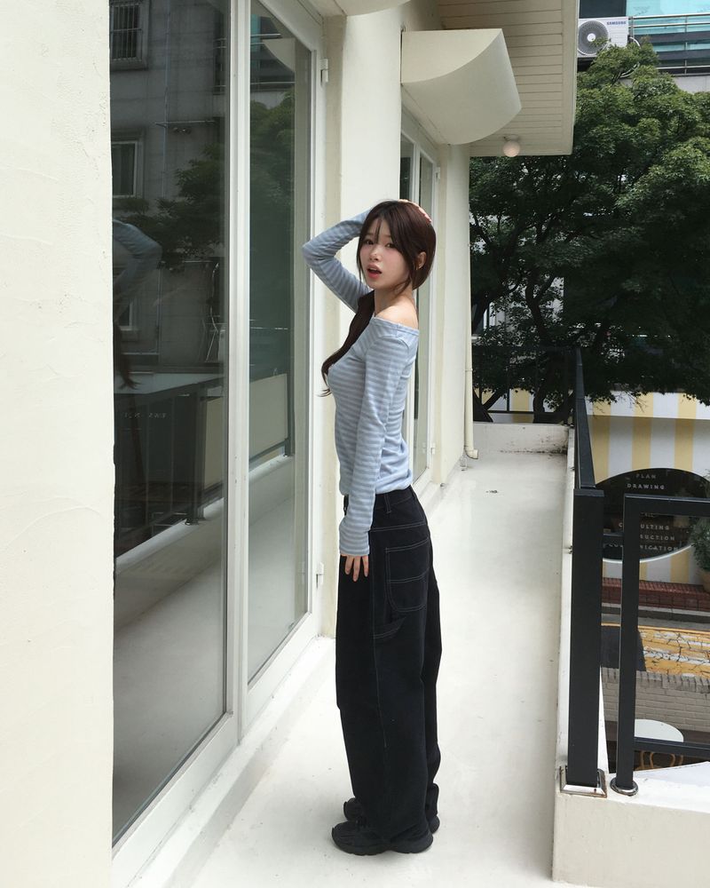 Stripe boat neck T