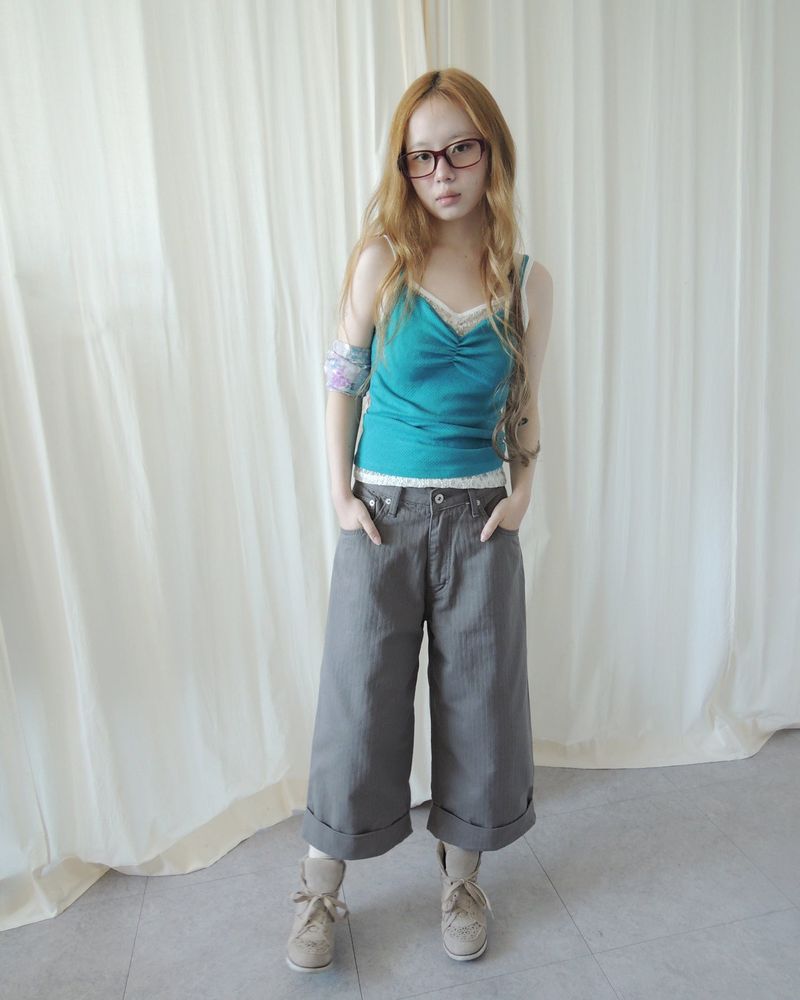 HERRINGBONE ROLL-UP BUCKLE PANTS