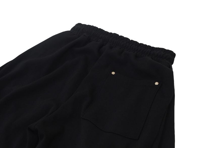 destroyed side tuck sweat pants (black)