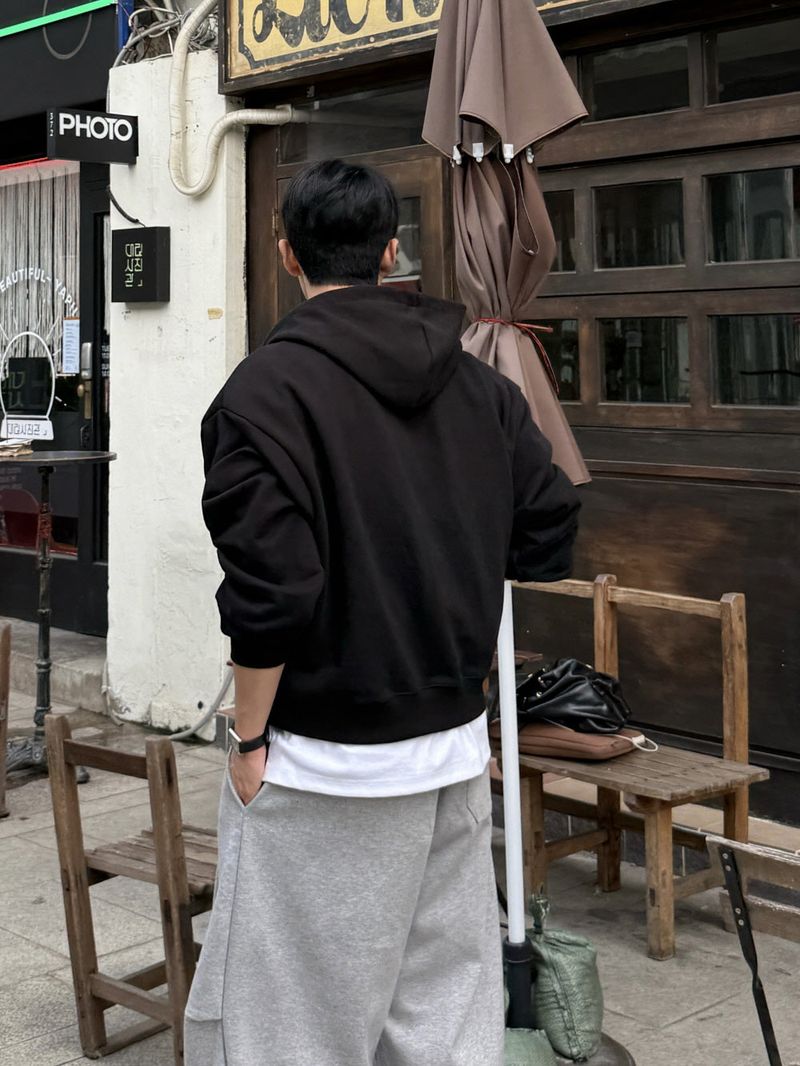 Unbalanced sweatpants