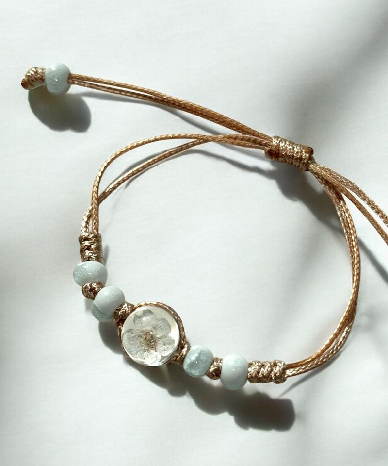 white flower bracelet