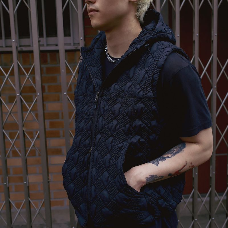 Ugly hooded zip vest / Black