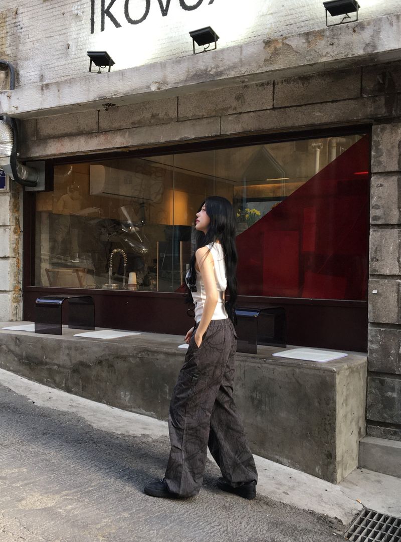 woody camo wide pants
