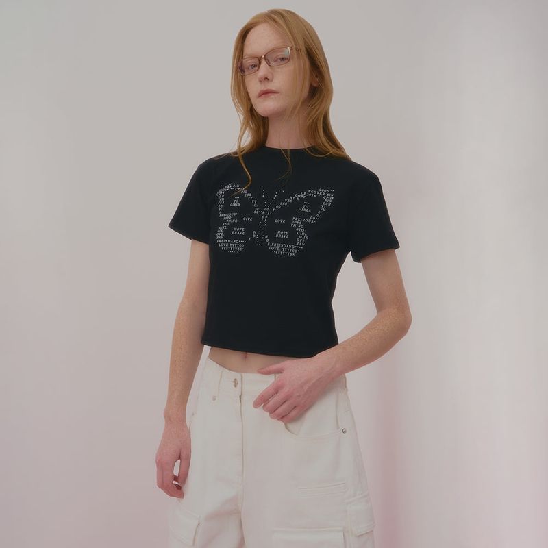 NCOVER(エンカバー)の「TEXT BUTTERFLY CROP TSHIRT-BLACK(Tops)」