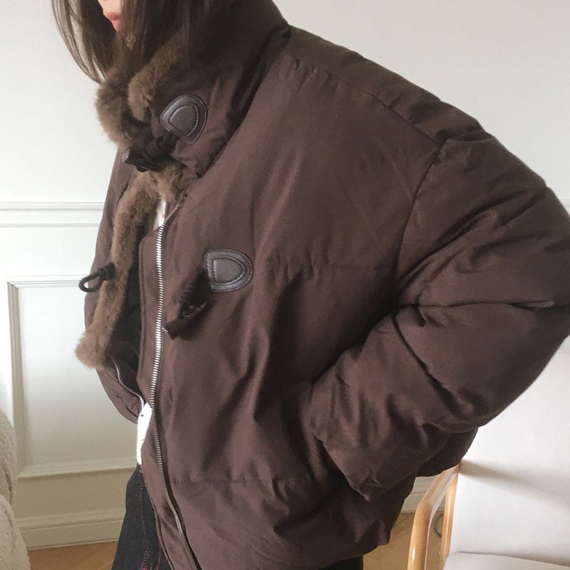 WONDER WONDER(ワンダーワンダー)の「Cocom fur Duffle Short Padded Jumper(Jackets/Outerwear)」