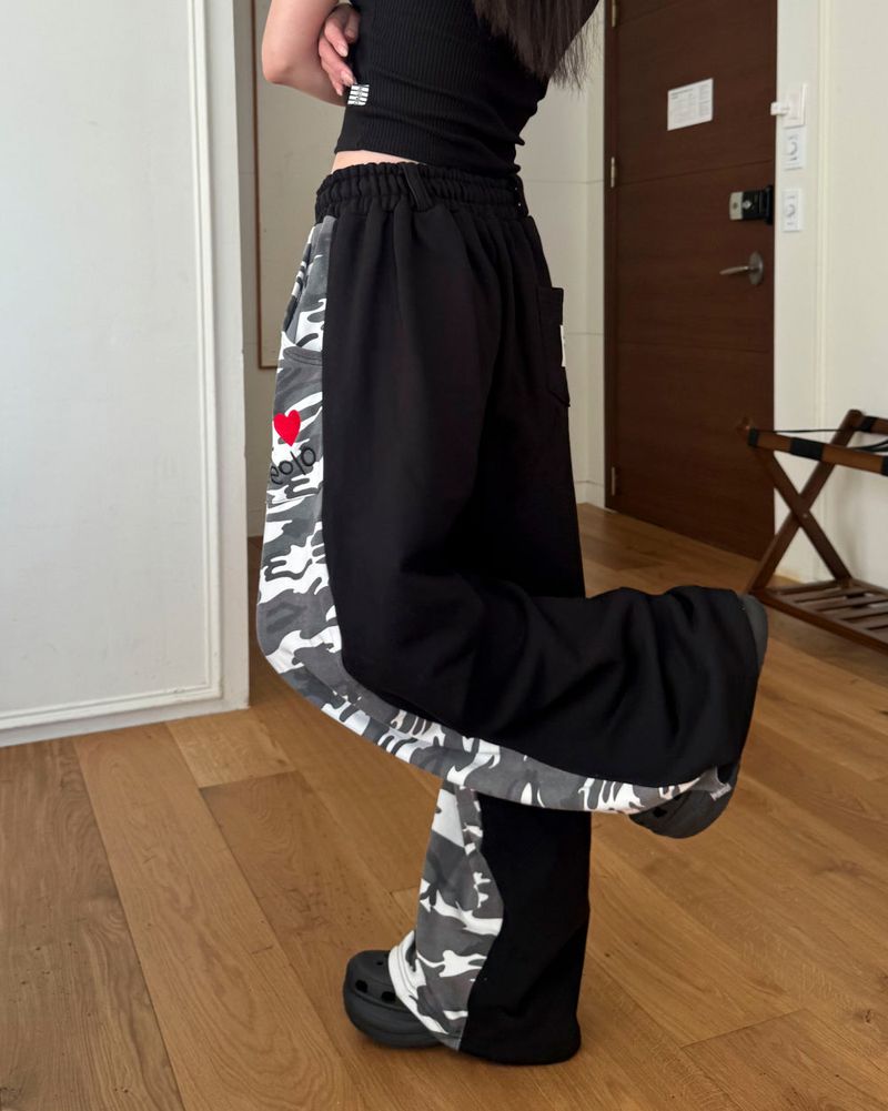 Camo training pants