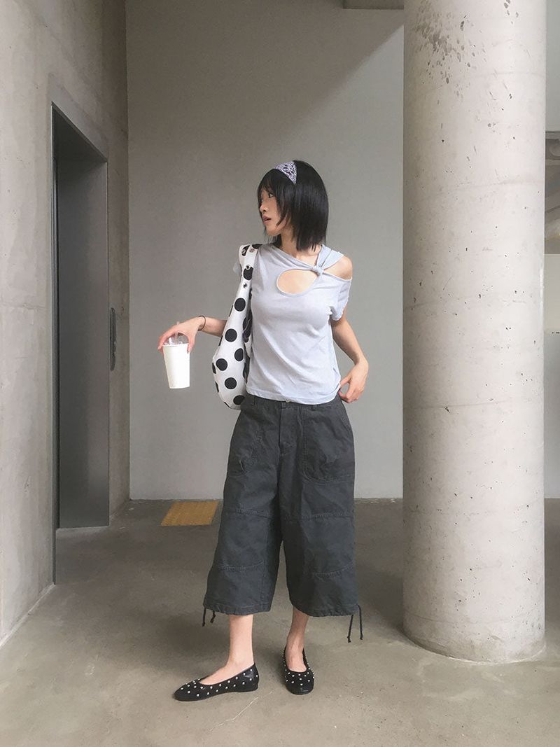 TWIST HOLE HALF TEE (4color)