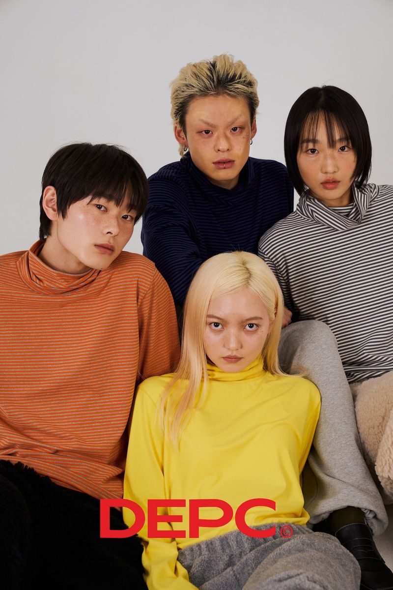 COLOR POP TURTLENECK T-SHIRTS - MUSTARD