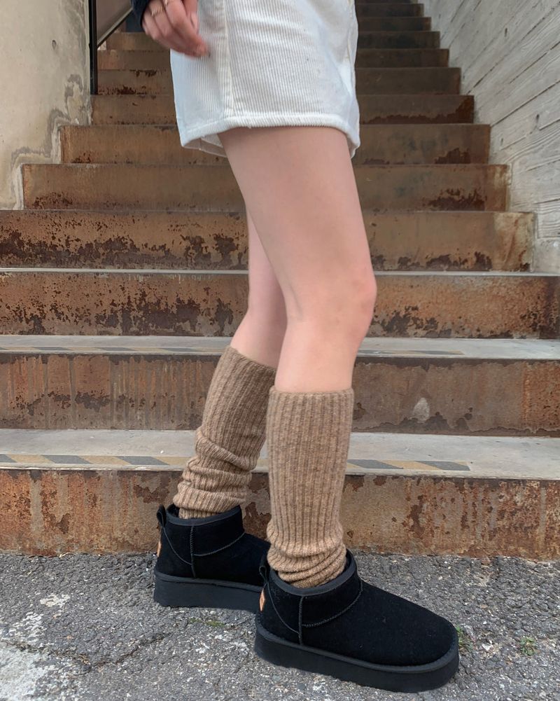 Short ugg boots