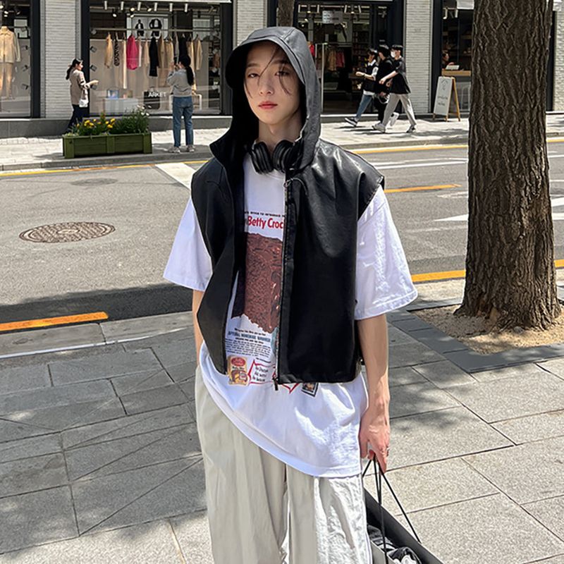 2PLAN（ツープラン）の「フードクロップレザーベスト (2 color)（Tops）」