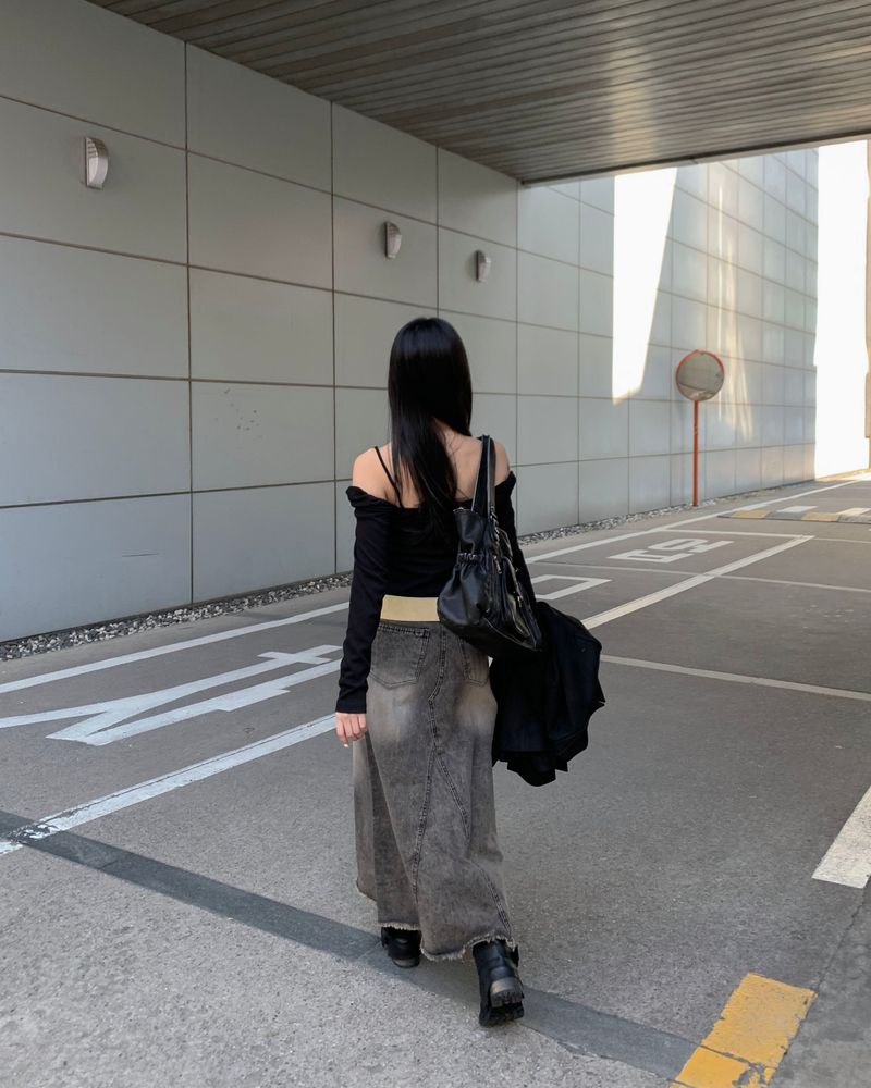 Rough denim long skirt