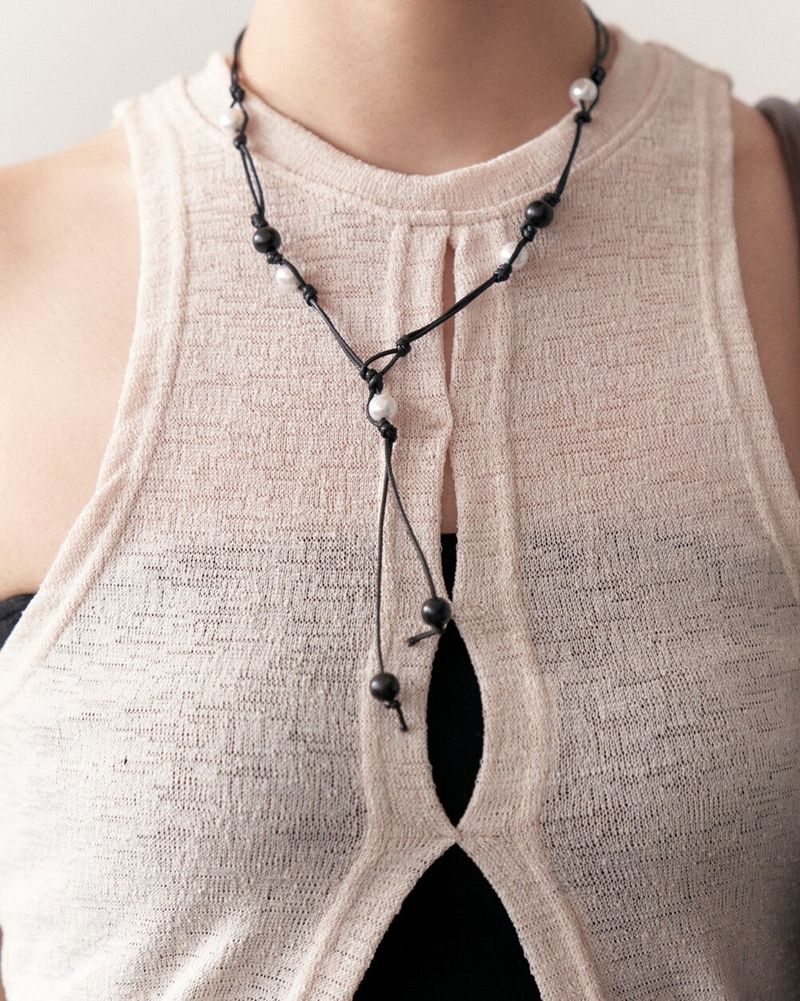 美愛桃源 pearl rope necklace