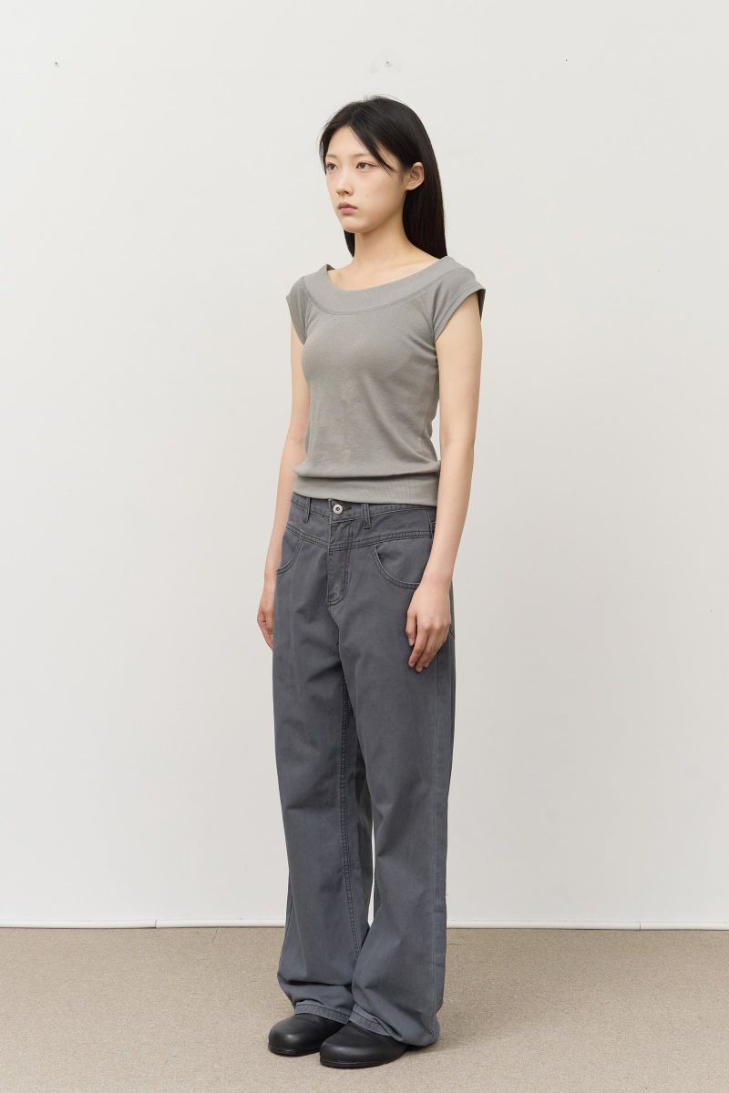 (W) Denti U-neck Top