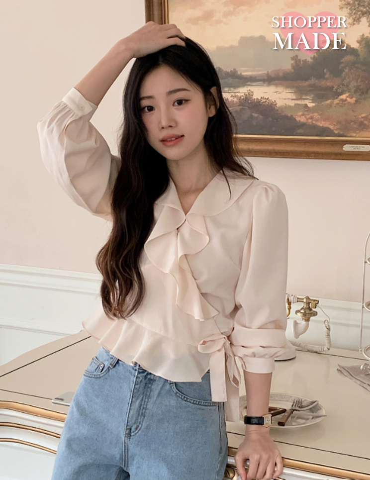 SHOPPERLAND（ショッパーランド）の「[SHOPPERMADE] フリルVネックラップブラウス (3color)（Tops）」