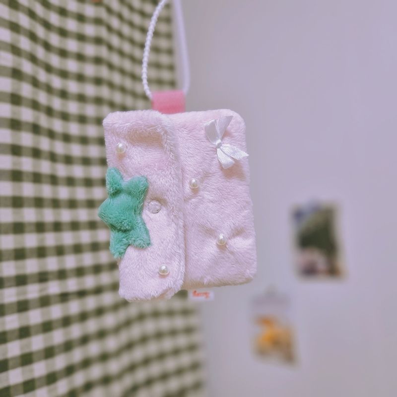 [MADE] fluffy strawberry pouch