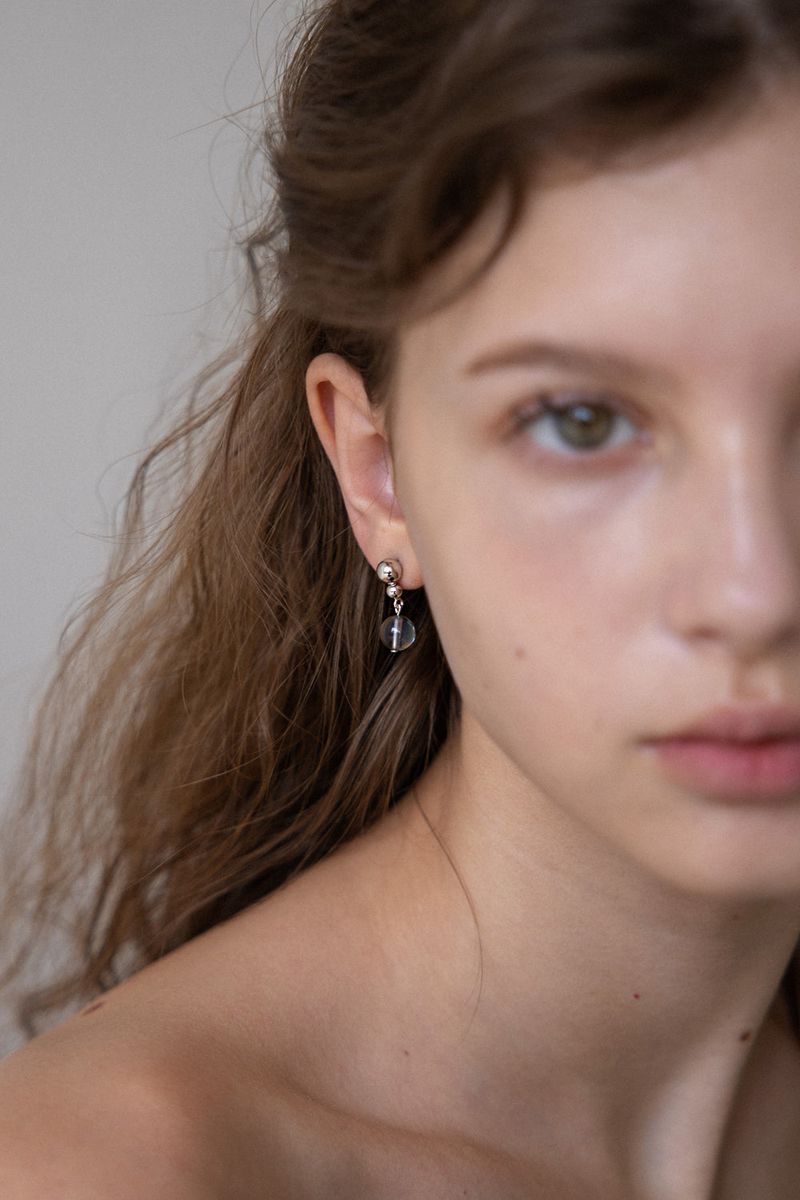 Grey moonstone drop earring