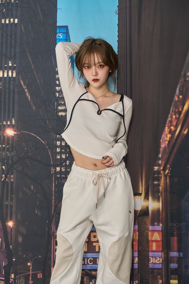 STRING HOOK TOP (IVORY)