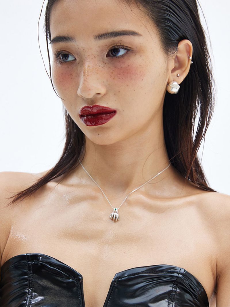 OKAY HAND SING NECKLACE