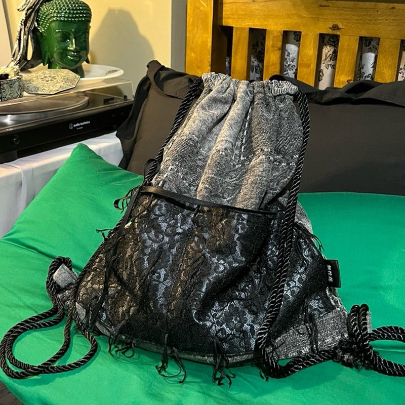 Billie denim string bag