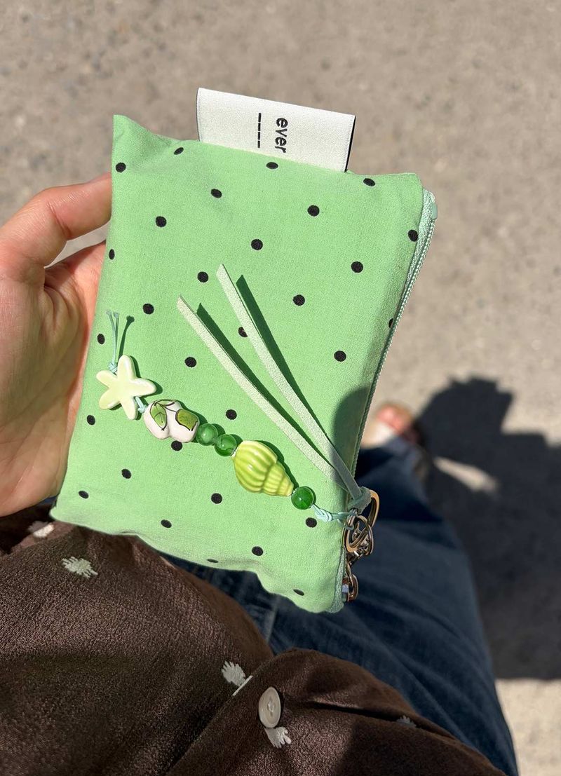 Baby dot flat pouch - green , S size