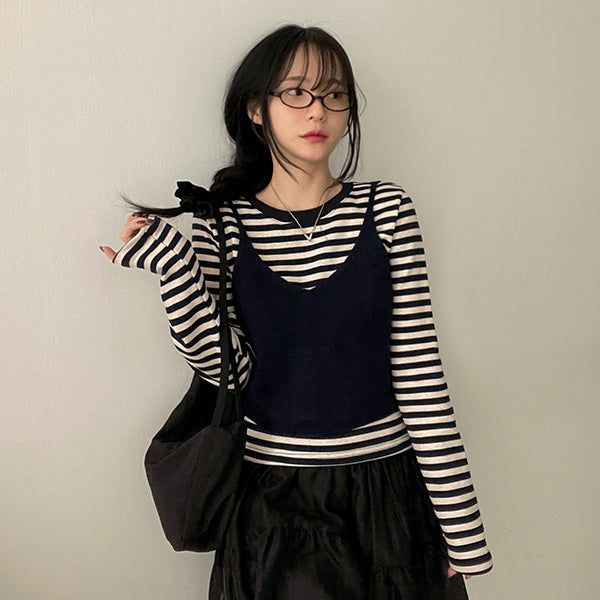 hijjoo（ハイチュー）の「Carina Knitted Bustier Vest（Tops）」