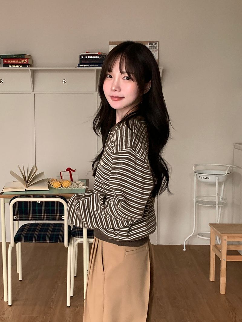 [MADE] [Planning] Slits Stripe Round Cardigan