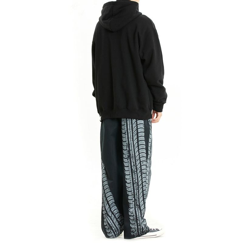 APPLIQUE ZIP UP HOODIE