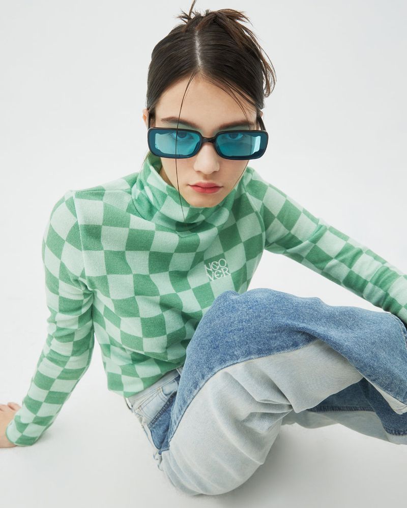 CHECKER BOARD TURTLENECK KNIT-GREEN