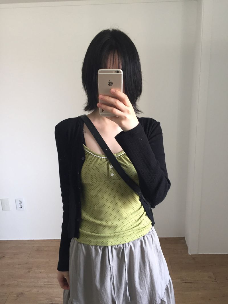 Vertical punching v-neck cardigan (4color)