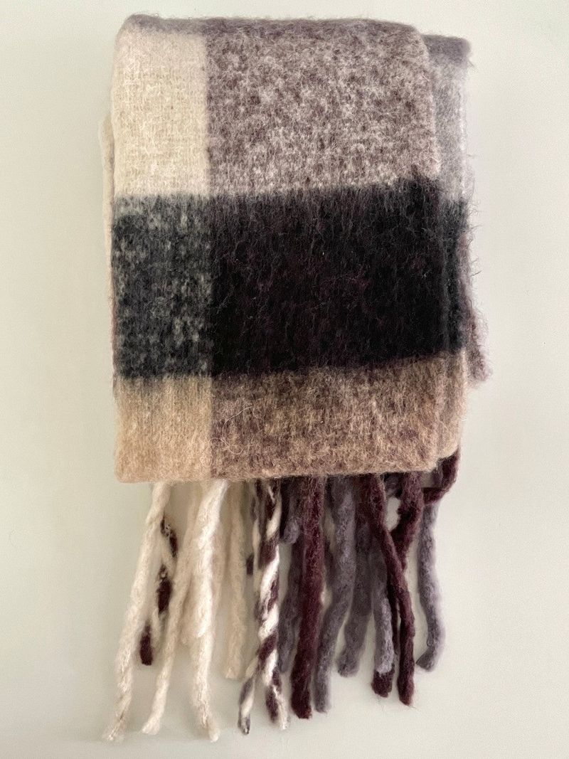 Snowflake long check muffler