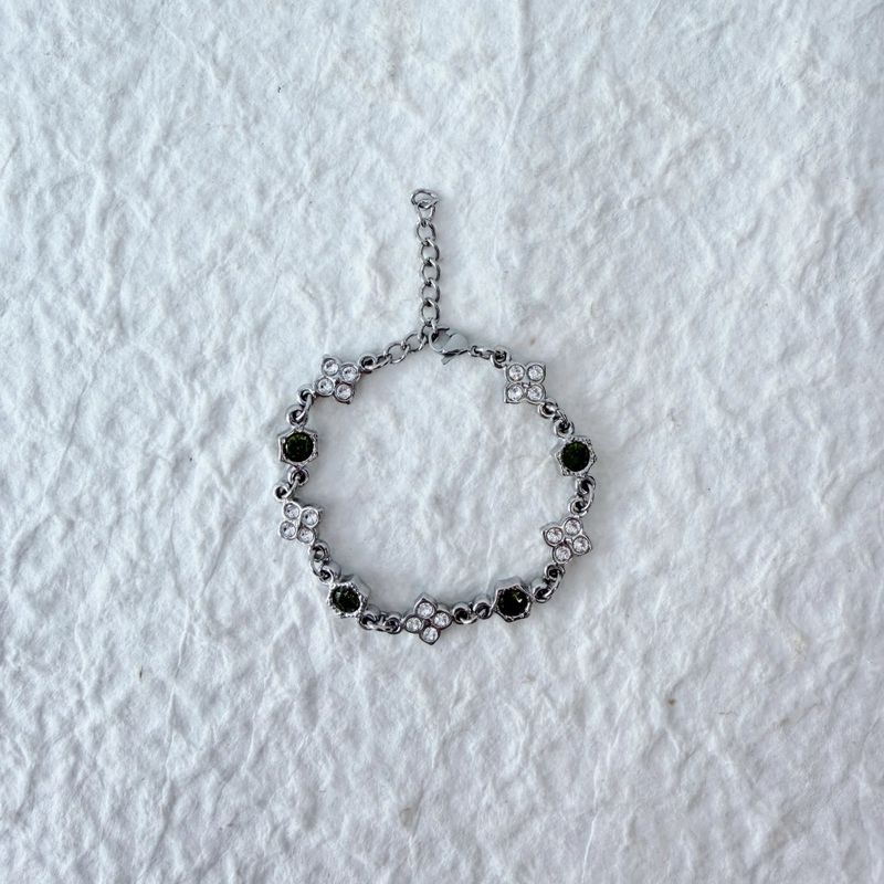 Emerald Bloom Bracelet