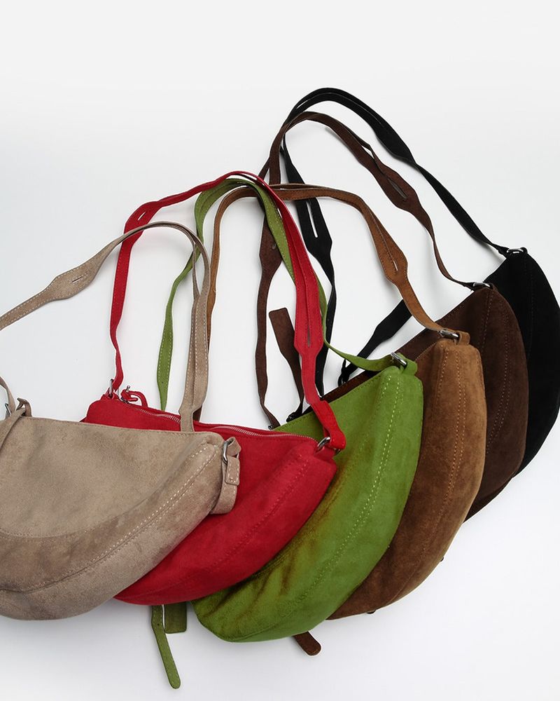 MAYBINS(メイビンス)の「Tene suede shoulder bag(Bags)」