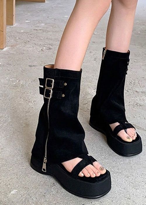 VIVIC（ビビク）の「FOLD WARMER PLATFORM BELT TWO WAY SANDAL BOOTS (2COLORS!)（Shoes）」