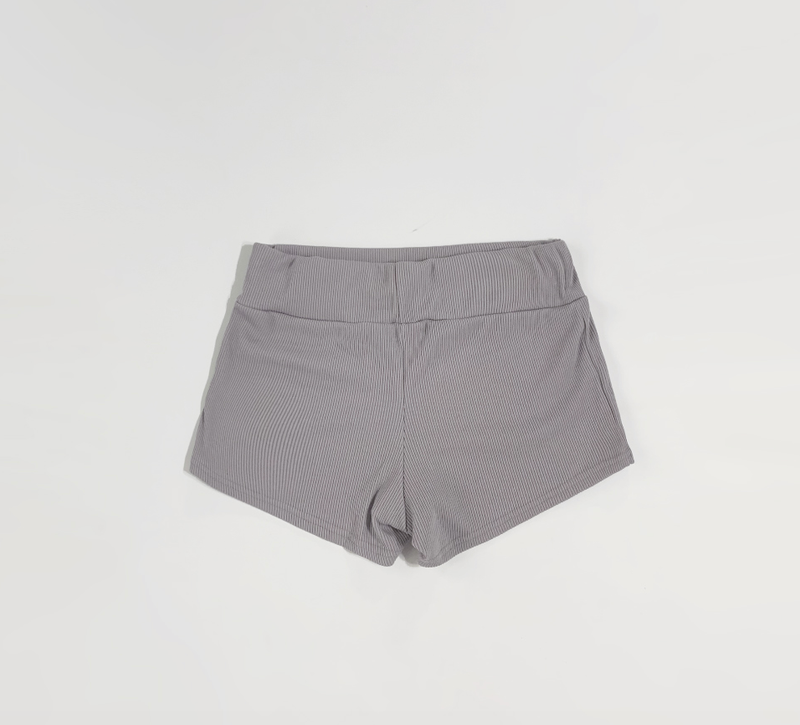 Hinnit Low-Rise Shorts (rhigt gray)