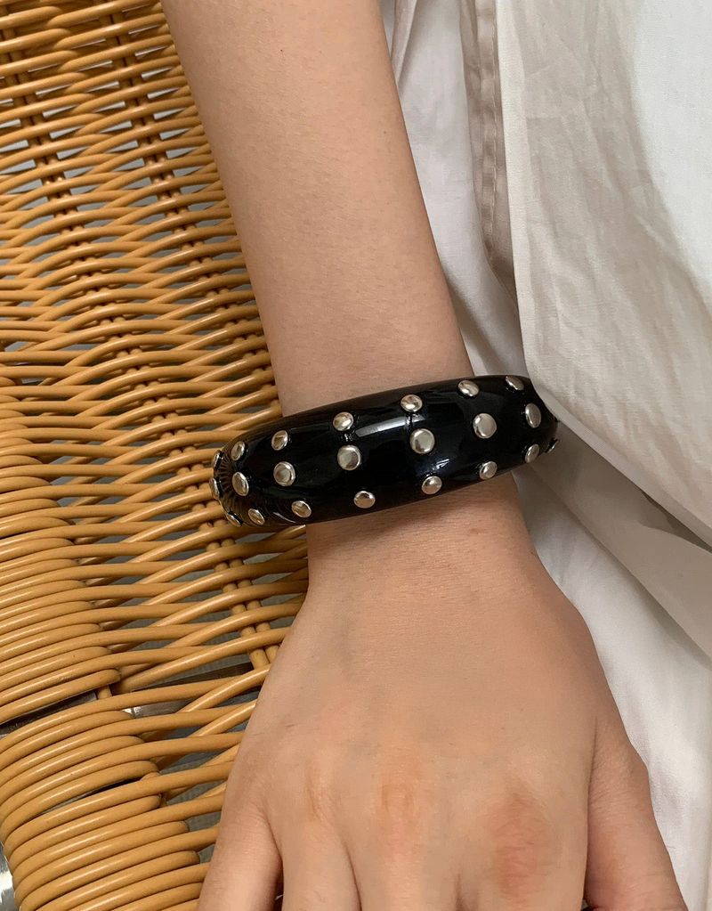 Twinkle metal stud bangle