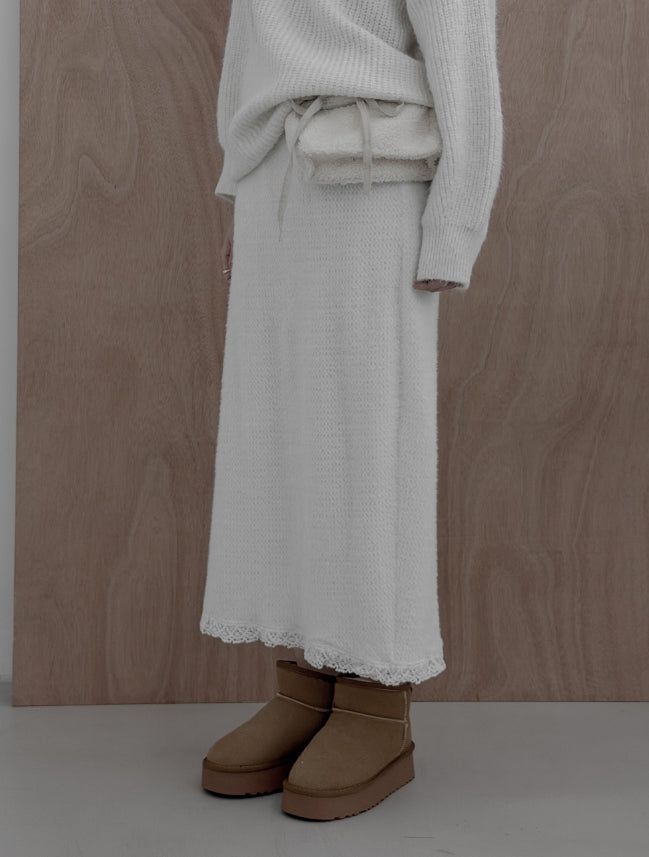 Cozy Lace Knit Long Skirt