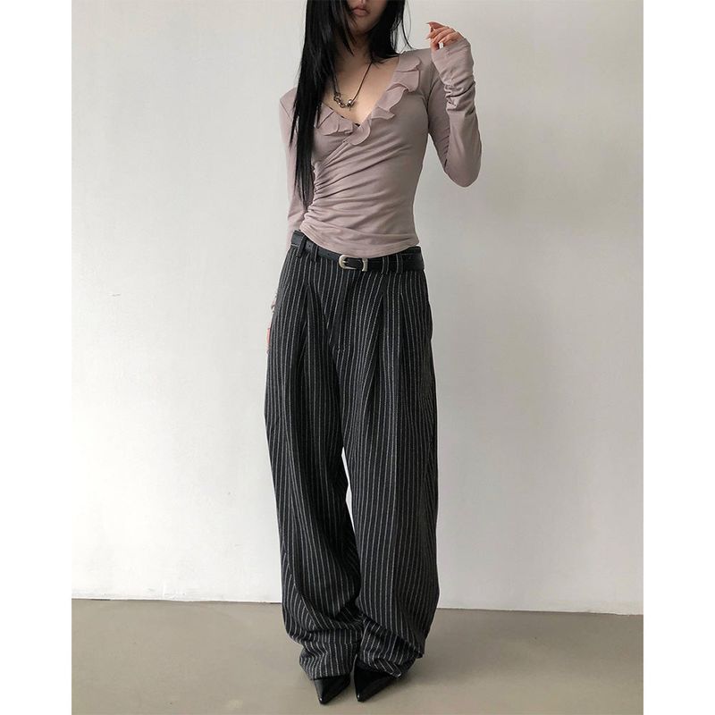 Bai V-neck Frill T